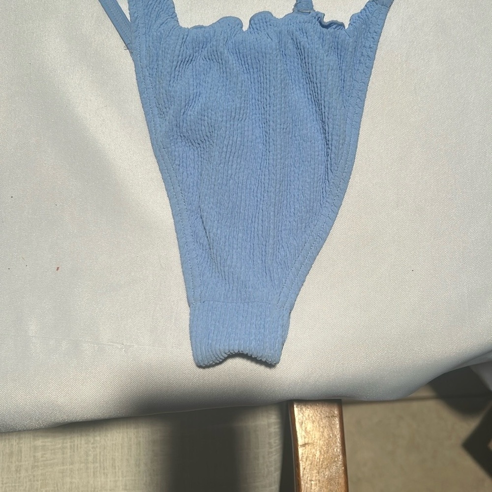 Light Blue Ruffled Bikini Set - Picture 5 of 6